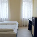 New Life Hostel *