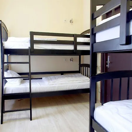 New Life Hostel *